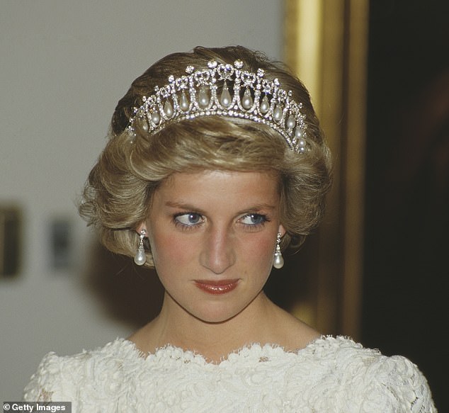 It's no secret that the Spencer family has a strong pool of genes, as Princess Diana had one of the most recognisable faces in the world